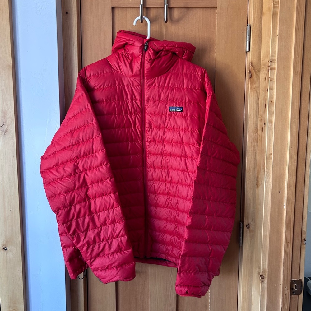Vintage Patagonia Men’s Down Sweater Hoody